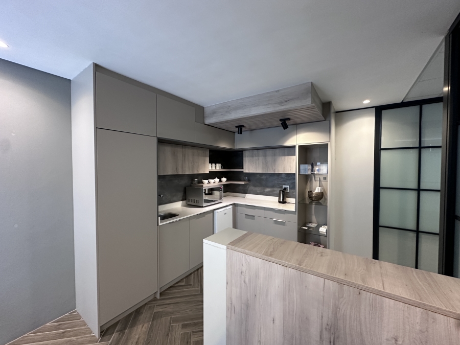 To Let Commercial Property for Rent in Val De Vie Estate Western Cape